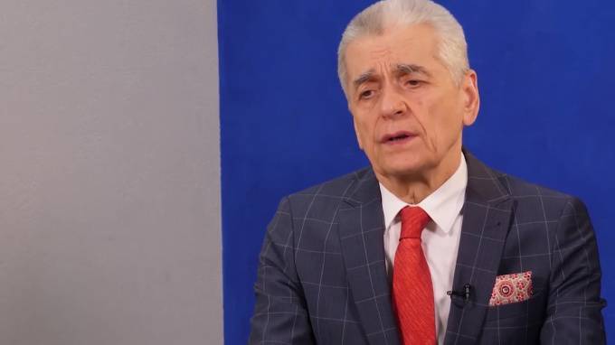 Геннадий Онищенко - Онищенко сообщил о пределах возможностей медицинских масок - piter.tv - Россия