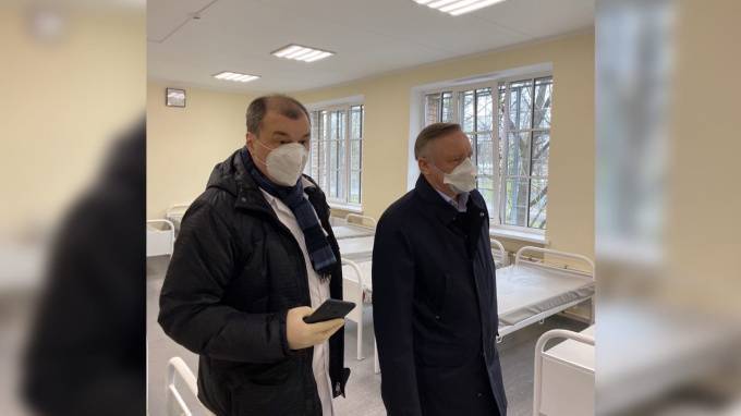 У сотрудников и пациентов психиатрической больницы имени Кащенко обнаружили коронавирус - piter.tv - Санкт-Петербург - район Гатчинский