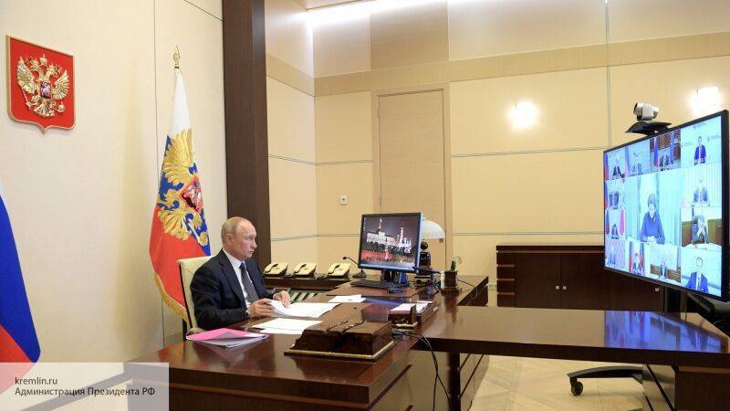 Путин - Иностранцев восхитило «закулисье» работы Путина - politros.com - Россия