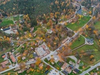 В Швеции выставили на продажу деревню-курорт - news.am - Швеция - Стокгольм