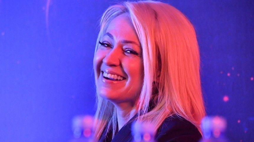 Яна Рудковская - Евгений Плющенко - Яну Рудковскую обвинили в плагиате контента для блога — подробности - 5-tv.ru - Франция