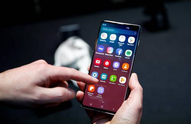 Samsung вернет съемные аккумуляторы в смартфоны - newtvnews.ru