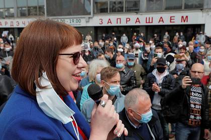 В Белоруссии заявили о третьей волне коронавируса - lenta.ru - Белоруссия - Минск - Витебск
