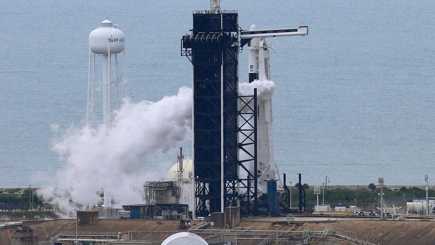 Джеймс Брайденстайн - Запуск Crew Dragon может быть снова перенесен - gazeta.ru - США
