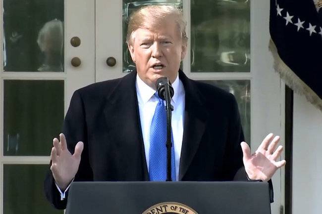 Дональд Трамп - Кто не платит, тот и заказывает: Трамп отказался давать денег ВОЗ - infox.ru - Китай - США