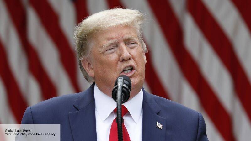 Дональд Трамп - Джордж Флойд - Трамп пригрозил протестующим в твиттере - politros.com - США