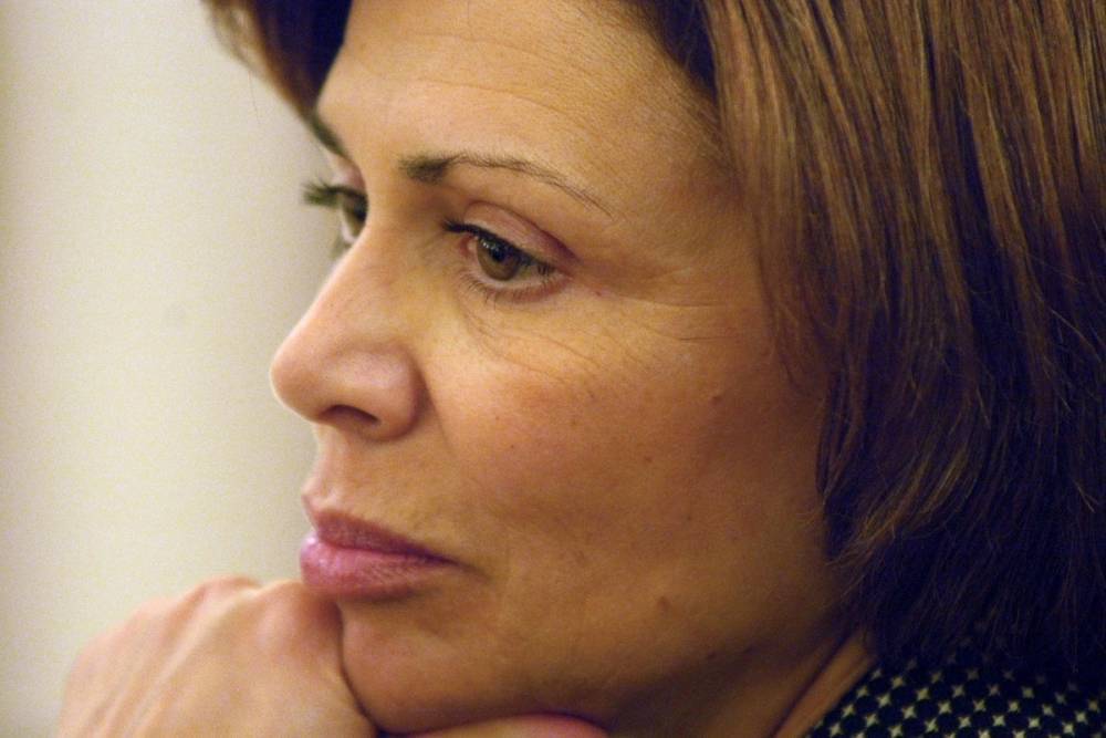 Ирина Роднина - Роднина сравнила «вякающих» о потере денег артистов со спортсменами - mk.ru - Россия