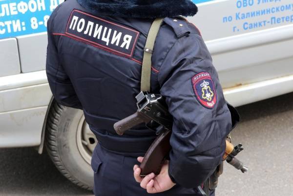 Полиция задержала банду налетчиков из Петербурга - abnews.ru - Россия - Ленинградская обл. - Санкт-Петербург - Новости