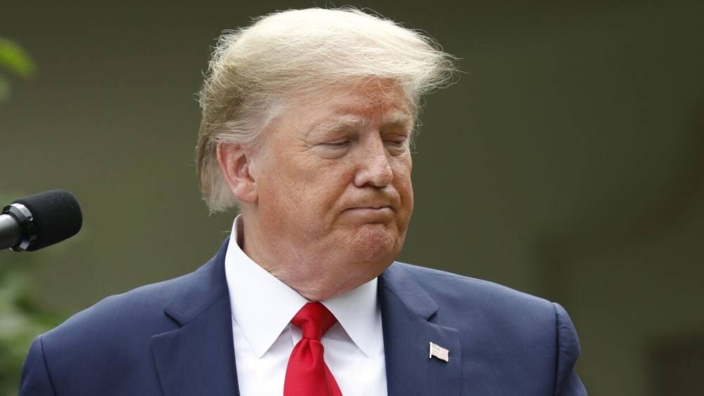 Дональд Трамп - Джордж Флойд - Дерек Шовин - Трамп назвал CNN «больными лузерами» за обвинения в адрес России - riafan.ru - Россия - Китай - США - Вашингтон - шт. Миннесота