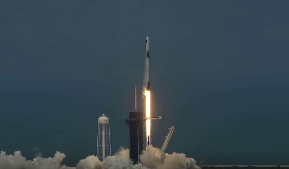 Корабль SpaceX со второй попытки отправился в пилотируемый полет на МКС - focus.ua - США - Киев - шт.Флорида