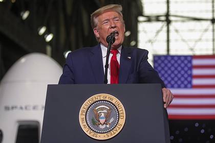 Дональд Трамп - Трамп объявил о появлении у США «величайших вооружений» в истории - lenta.ru - США - шт.Флорида