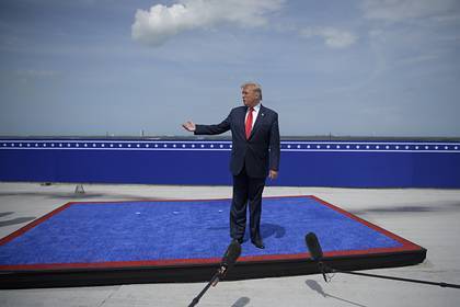 Дональд Трамп - Илон Маск - Трамп предсказал будущее космической отрасли после запуска Crew Dragon - lenta.ru - США - шт.Флорида