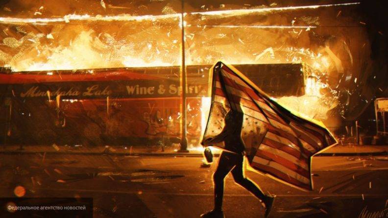 Джордж Флойд - Военные вертолеты барражируют в небе над Миннеаполисом - usa.one - США - шт. Миннесота - Миннеаполис
