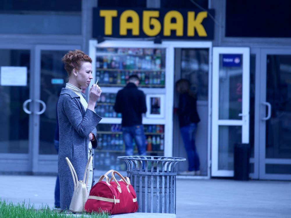 Борис Менделевич - Депутат Госдумы предложил лечить никотиновую зависимость по полису ОМС - vm.ru - Россия