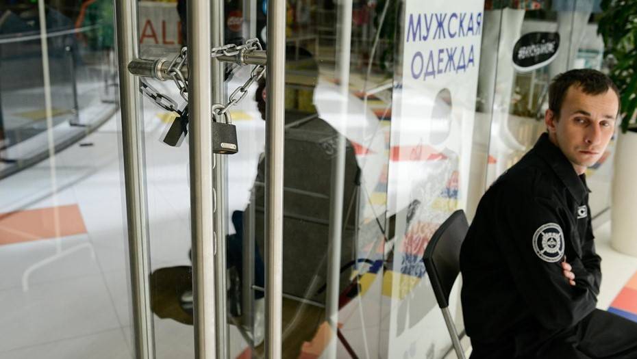 В Петербурге за пандемию резко выросло число нападений на магазины - dp.ru - США - Санкт-Петербург - Италия