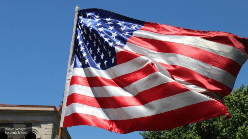 Правоохранители Миннеаполиса использовали слезоточивый газ против представителей СМИ - polit.info