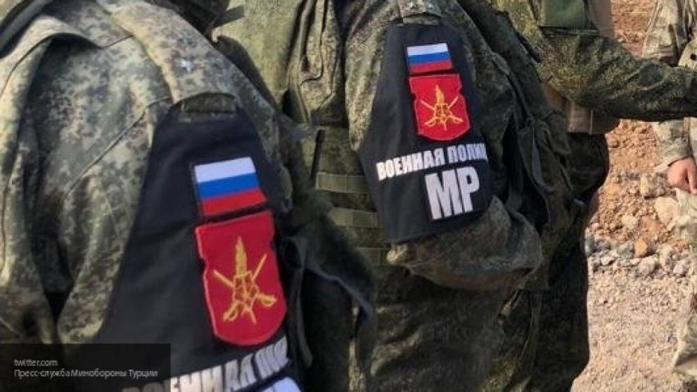 Пострадавшие от турков жители Сирии остановили патруль РФ, чтобы обратиться за помощью - polit.info - Россия - Сирия - Турция - Анкара
