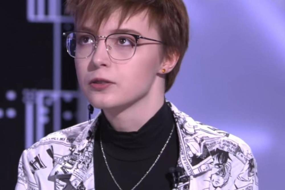 Михаил Ефремов - Виктория Дайнеко - Дочь Ефремова решила жениться на девушке и уехать из России - mk.ru - Россия - Англия