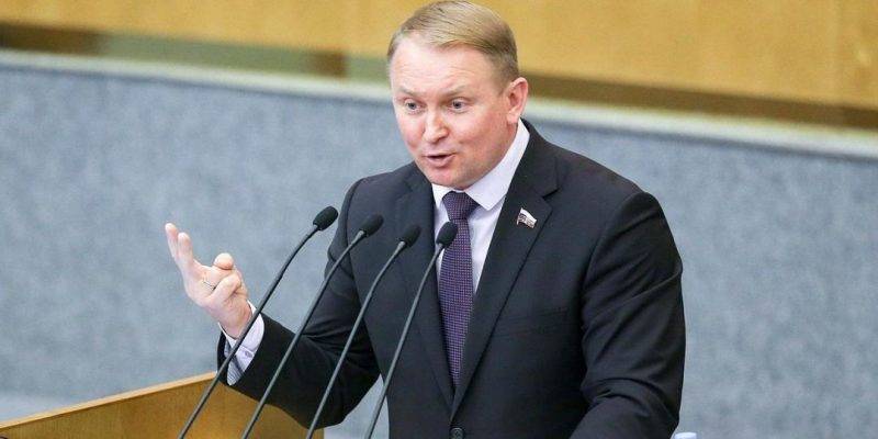 Илон Маск - Александр Шерин - "Космос будет за нами": в Госдуме заподозрили, что Маск собрал корабль из российских комплектующих - usa.one - Москва - США