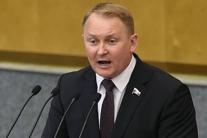 Илон Маск - Александр Шерин - В Госдуме заявили о российском происхождении космического корабля Илона Маска - lenta.ru - Москва - Россия