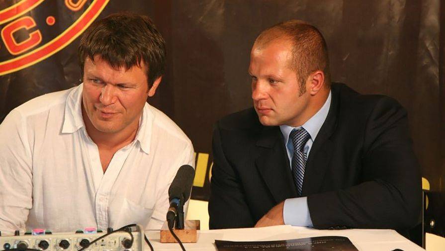 Джон Джонс - Дана Уайт - Олег Тактаров - Джордж Флойд - Экс-боец UFC Тактаров: в американской полиции работает очень много садистов - gazeta.ru - США
