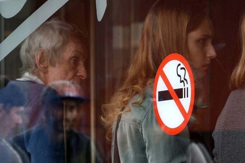 Евгений Брюн - Оксана Драпкина - Российские врачи поддержали запрет продажи сигарет до 21 года - tvc.ru - Россия