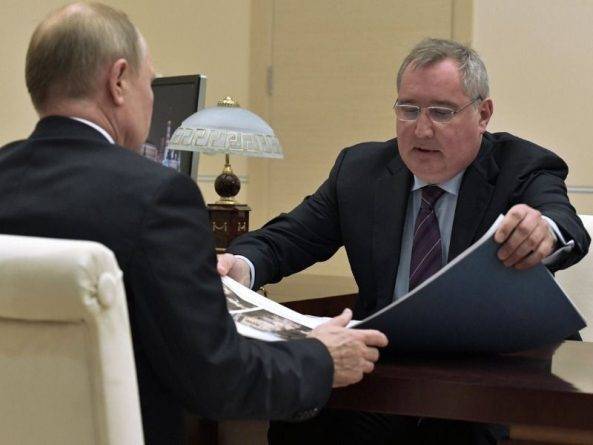 Дмитрий Рогозин - Борис Ельцин - Илон Маск - Маск вспомнил слова Рогозина про батут, после чего тот начал чистить Twitter - usa.one - США - Twitter
