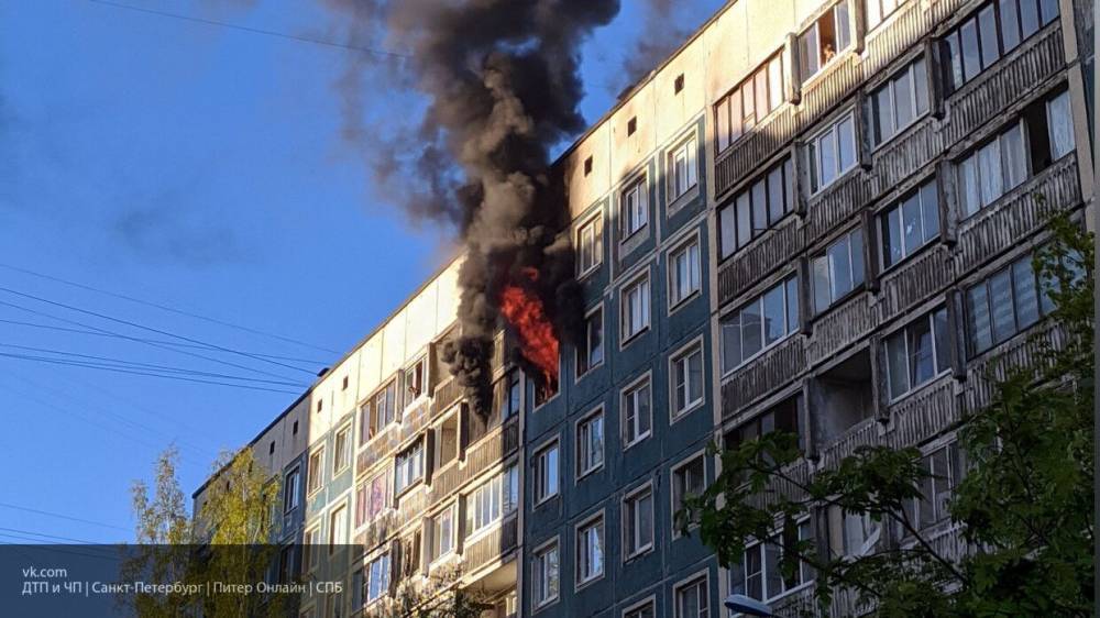 Олег Никитин - Два человека погибли при пожаре в многоэтажном доме в Югре - nation-news.ru - Югра - Лангепас
