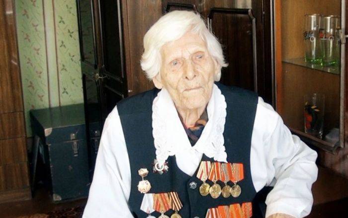 "Расстреляйте меня!" Ветеран Великой Отечественной Нина Львова о коде "Брянск" и Победе - lv.sputniknews.ru - Рига - Монголия - Брянск - Латвия