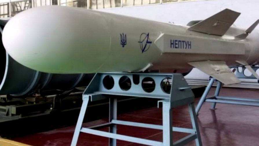 Виктор Литовкин - Военный эксперт призвал Украину «не связываться» с ракетно-ядерным потенциалом РФ - gazeta.ru - Россия - Украина - Крым - Одесская обл.