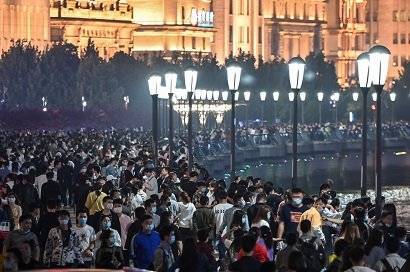 Более одного миллиона человек посетили Шанхай в майские праздники - news.am - Шанхай - Власть
