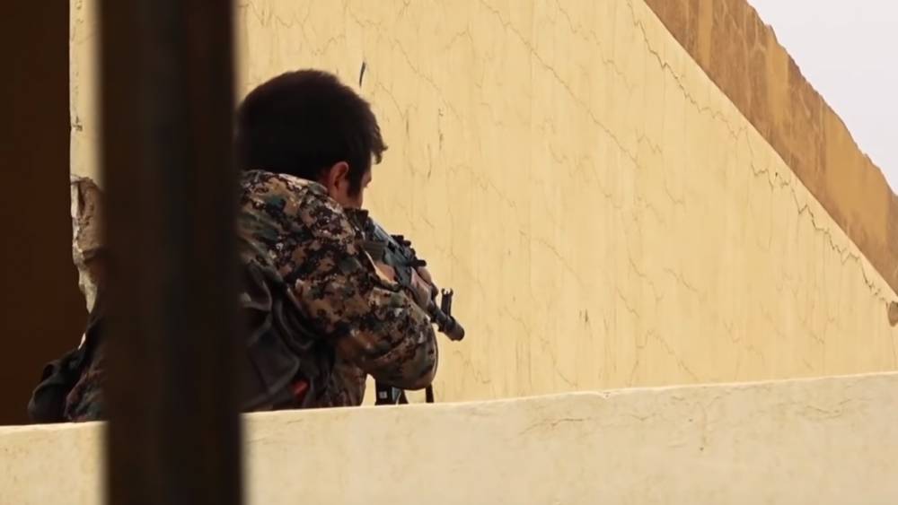 Ахмад Марзук (Ahmad Marzouq) - Сирия новости 4 мая 19.30: SDF захватили офис управления по туризму в Хасаке, курдского боевика застрелили в Дейр-эз-Зоре - riafan.ru - Россия - Сирия - Турция - Хасака