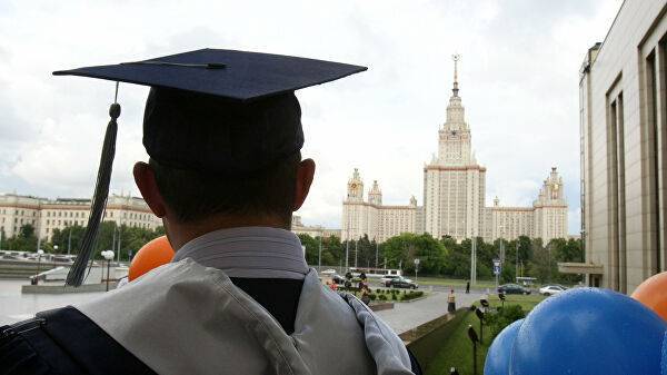Валерий Фальков - Минобрнауки рассказало о проведении выпускных в вузах - newtvnews.ru - Россия