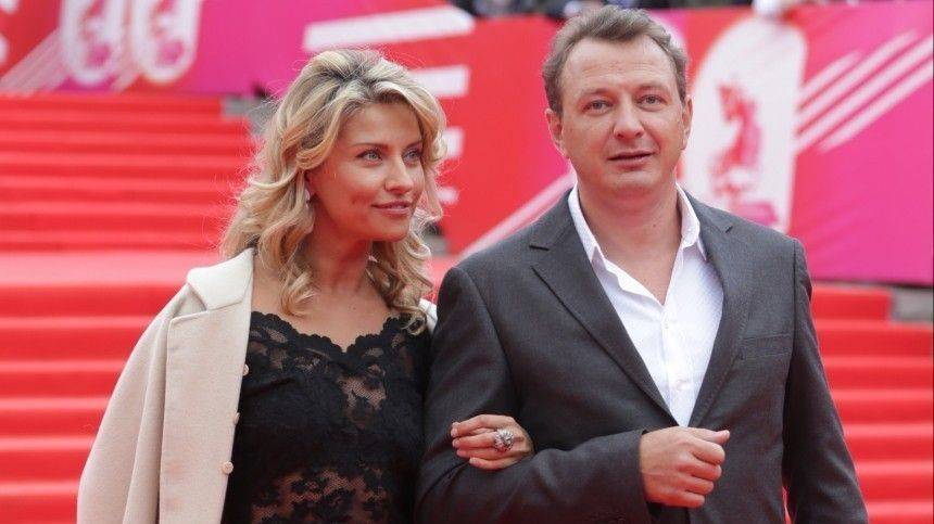Марат Башаров - Марат Башаров обвинил бывшую супругу в алкоголизме - 5-tv.ru