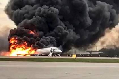 Денис Евдокимов - Пилот сгоревшего в Шереметьево Superjet впервые детально описал посадку - lenta.ru
