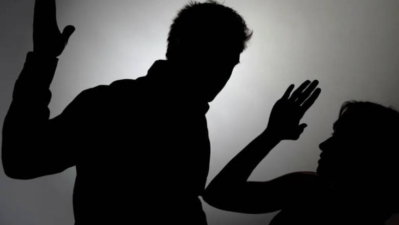 Число жалоб на домашнее насилие в период самоизоляции выросло в 2,5 раза - newizv.ru - Россия - Китай - Франция
