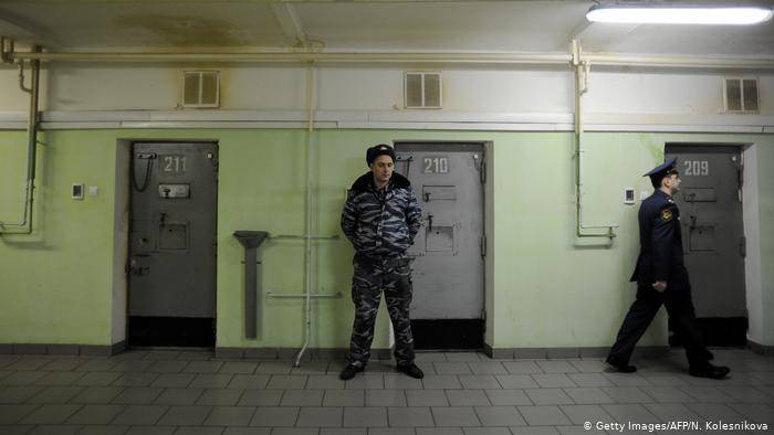 Коронавирус в российских тюрьмах: больные есть, масок и лекарств нет - newsland.com - Россия - Ярославская обл.