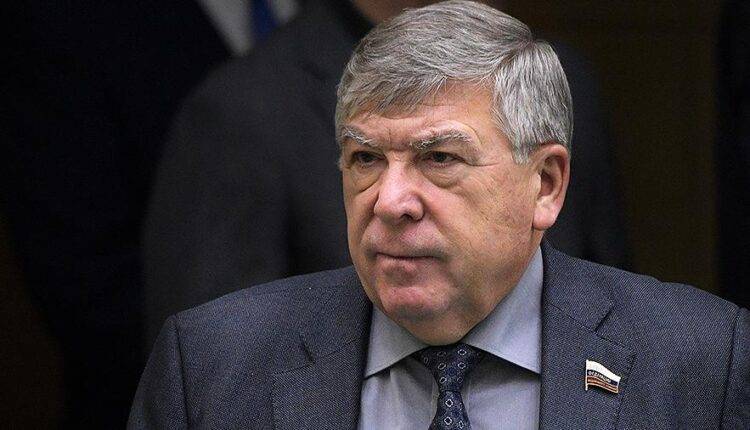 Валерий Рязанский - В Совфеде аргументировали запрет на продажу алкоголя в жилых домах - newtvnews.ru - Россия