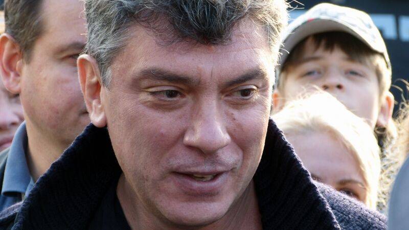 Борис Немцов - Запад спекулирует на памяти Немцова, пытаясь уколоть Россию - polit.info - Москва - Россия - Чехия - Латвия - Прага