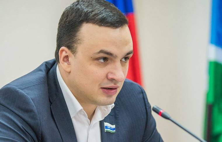 Вильям Гейтс - Никита Михалков - Депутат Ионин назвал шуткой своё обращение к Биллу Гейтсу - news.ru - Россия
