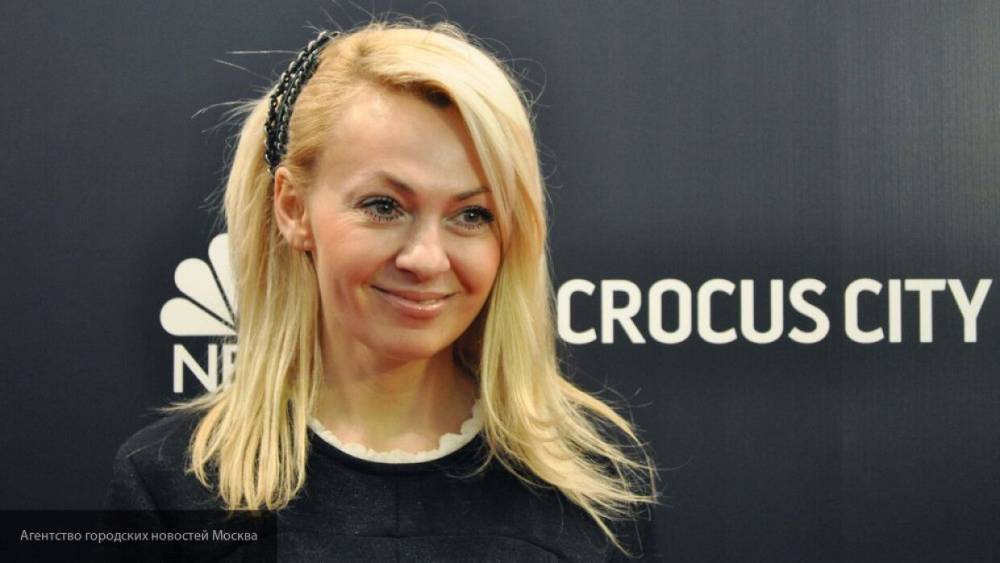 Яна Рудковская - Екатерина Гордон - Евгения Плющенко - Гордон посоветовала Рудковской избавиться от двойных стандартов после скандала с сыном - nation-news.ru