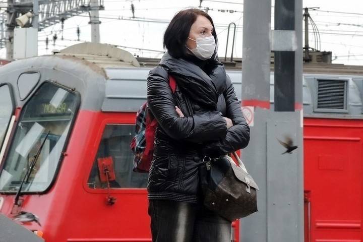Вильям Гейтс - Денис Мантуров - Мантуров: Россия справилась с задачей производства масок - mk.ru - Россия - Китай