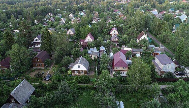 Андрей Воробьев - Воробьев поручил помочь пожилым людям оформлять пропуска для поездки на дачу - newtvnews.ru - Московская обл.