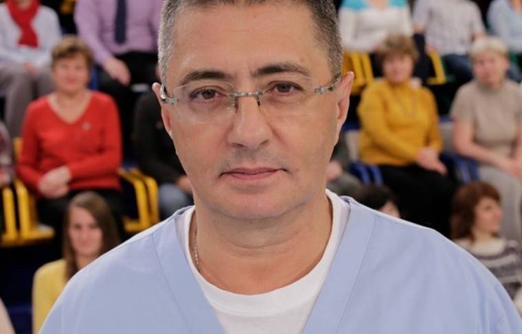 Александр Мясников - Мясников рассказал о риске заражения коронавирусом людей, больных раком - news.ru