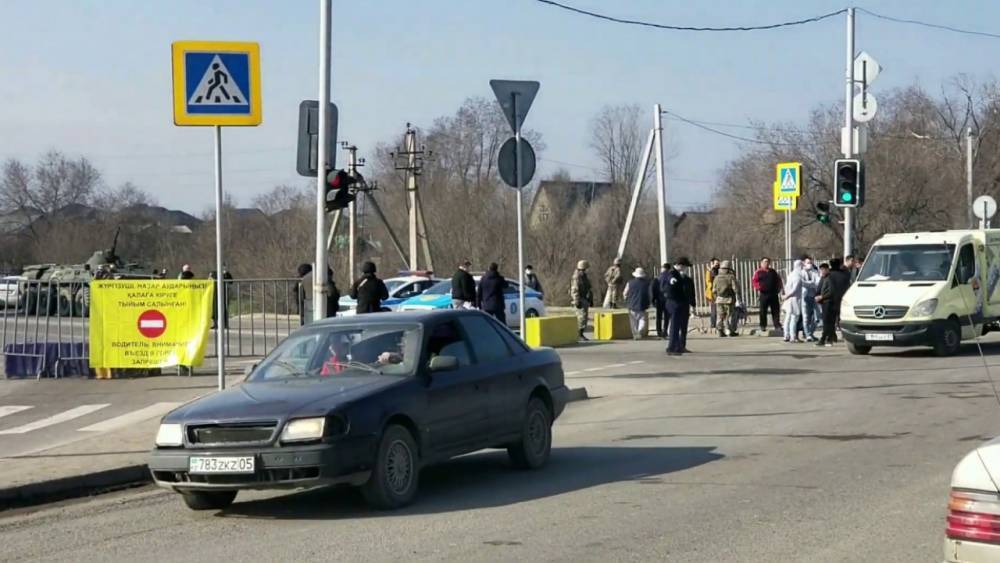 Кому разрешен въезд и выезд из карантинной зоны Алматы - zakon.kz - Алма-Ата