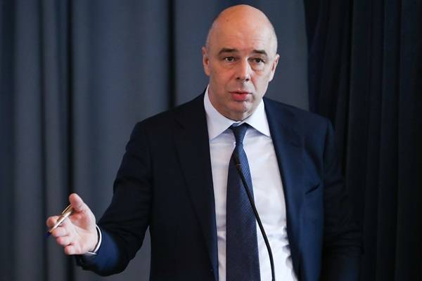 Антон Силуанов - Антон Силуанов счёл нецелесообразной раздачу денег населению - govoritmoskva.ru - Россия