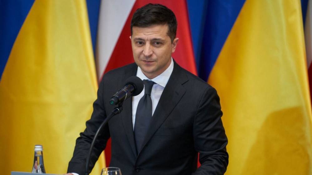 Владимир Зеленский - Михаил Погребинский - Погребинский возмутился доверием украинцев к обманывающему их Зеленскому - riafan.ru - Украина - Киев