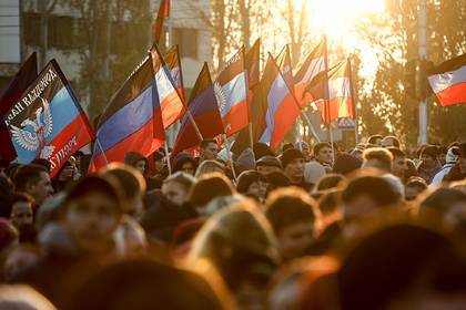 Андрей Костин - Украина назвала условия проведения выборов в Донбассе - lenta.ru - Россия - Украина - Киев - Луганская обл. - Донецкая обл.