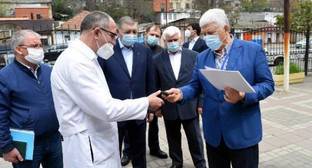Пользователи соцсетей раскритиковали "Единую Россию" за подарок больнице в Дагестане - kavkaz-uzel.eu - Россия - респ. Дагестан