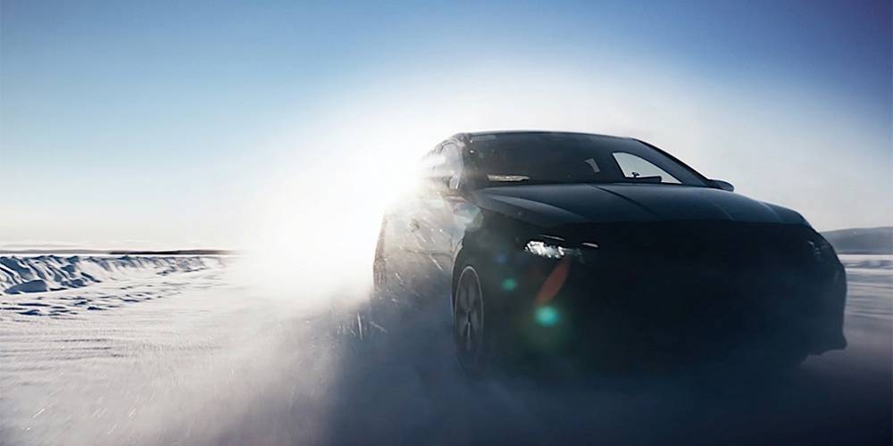 Kia Ceed - Спортивный хэтчбек Hyundai i20 испытали на льду замерзшего озера. Видео - autonews.ru - Швеция